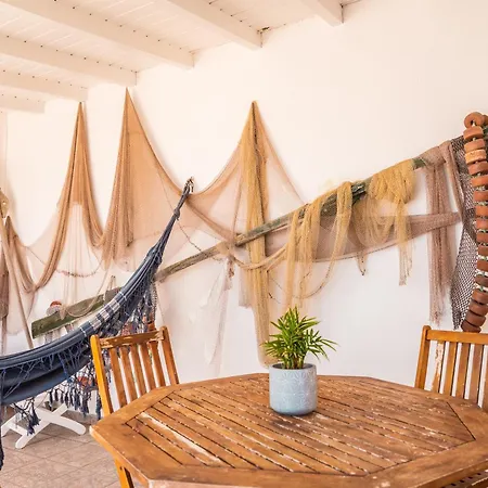 Casa Do Cais