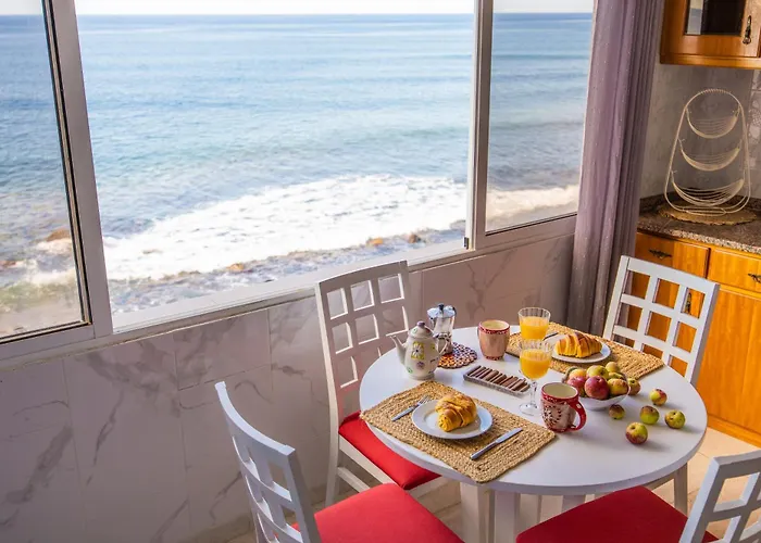 Casa Do Cais 卡列塔